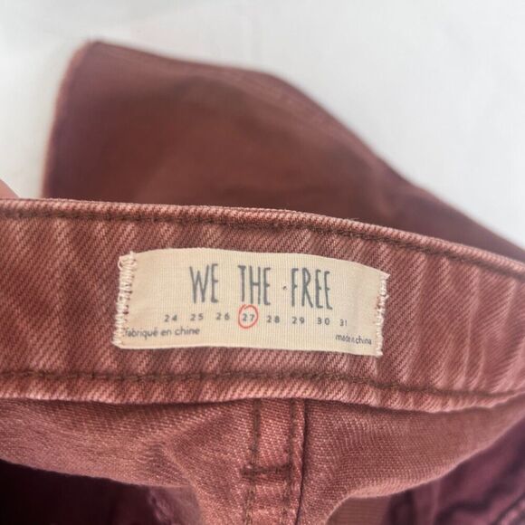 We the Free Zip It Up Denim Mini Skirt Raw Hem Maroon Size 27 Streetwear Basic - Picture 2 of 9